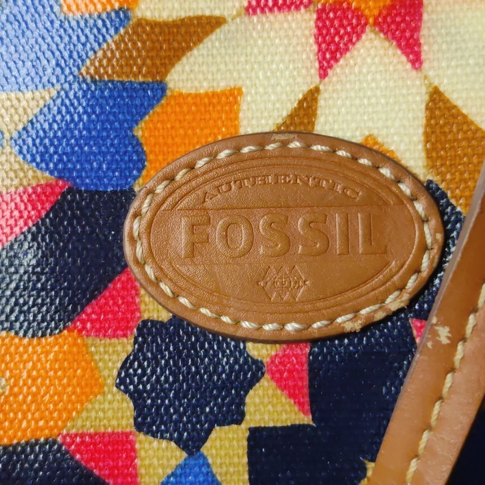 Fossil Women's Wallet And Wristlet Bundle
